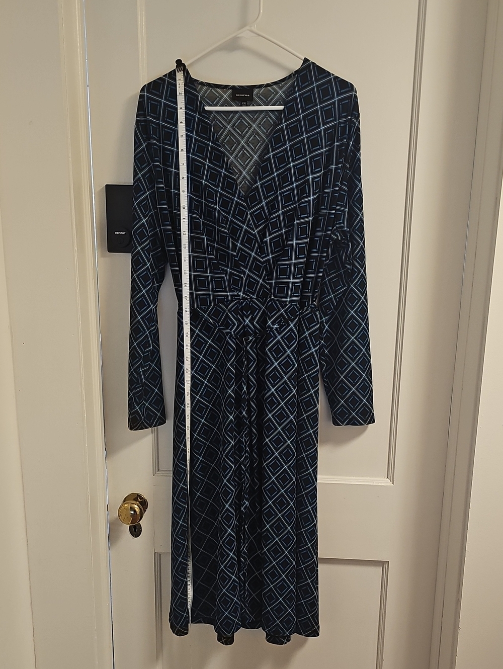 Who What Wear Black and Light Blue Geometric Wrap Dress